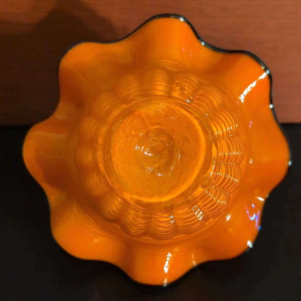 Vintage Hand Blown Glass Basket - Picture 6 of 6